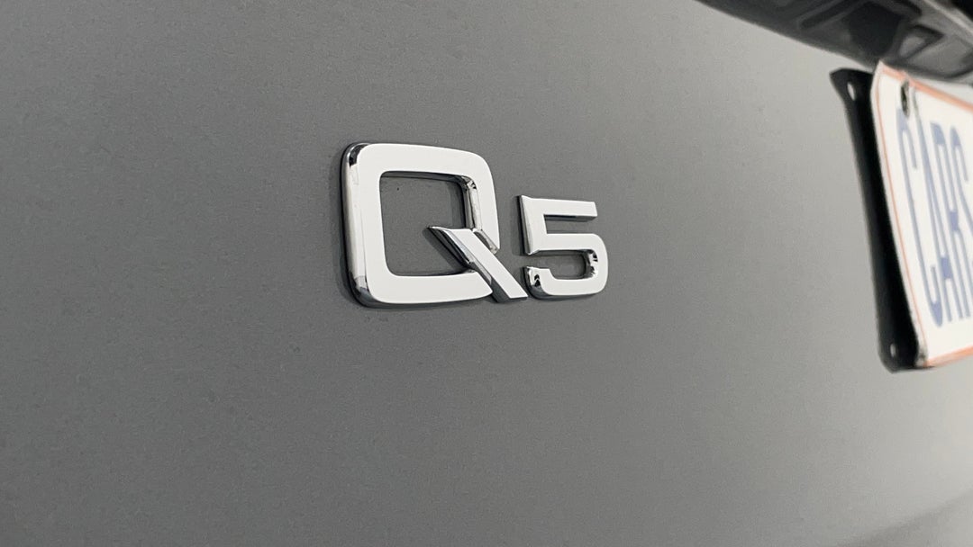 2016 Audi Q5 2.0 Tdi Quattro, Automatic, 96434 km, Badge (Boot Left Side)