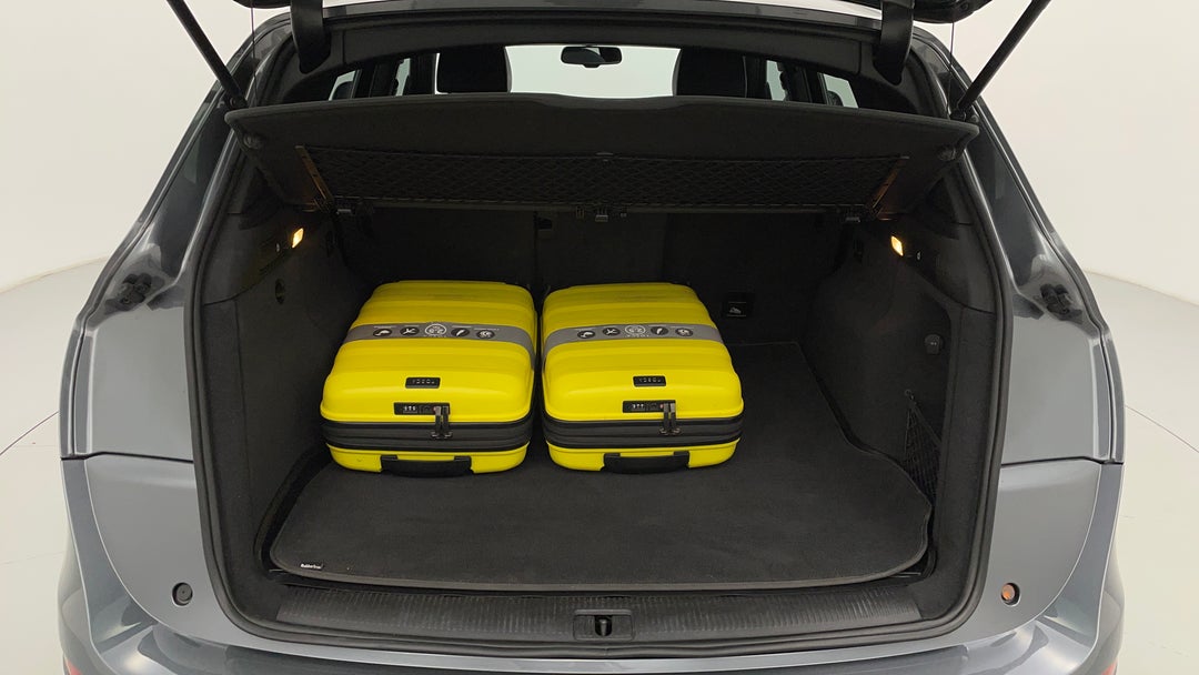 2016 Audi Q5 2.0 Tdi Quattro, Automatic, 96434 km, Boot Inside View with Luggage