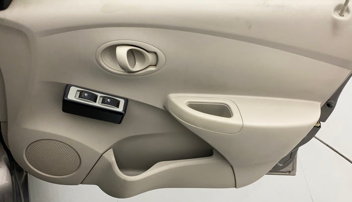 2017 Datsun Go A, Petrol, Manual, 62,443 km, Driver Side Door Panels Control