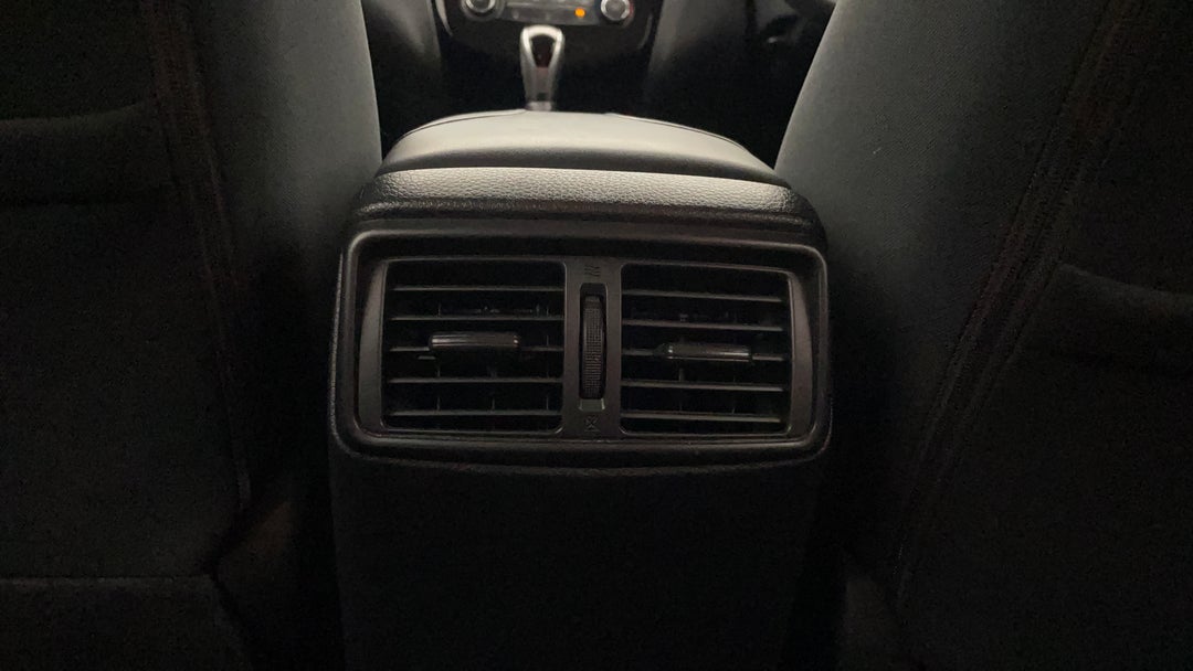 Rear A/C Vent