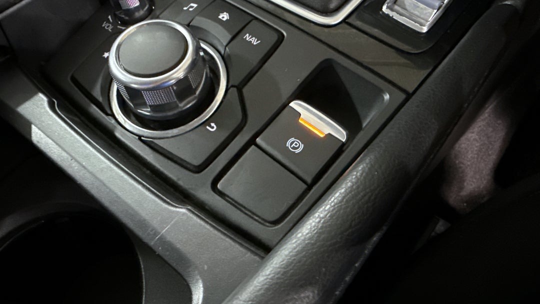 2018 Mazda 3 Maxx Sport, Automatic, 44881 km, Handbrake