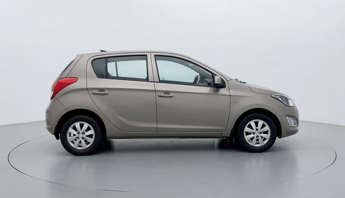 2014 Hyundai i20 SPORTZ 1.2 VTVT, Petrol, Manual, 32,896 km, Right Side View