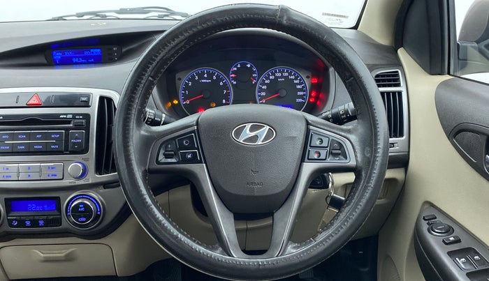 2014 Hyundai i20 SPORTZ 1.2 VTVT, Petrol, Manual, 32,896 km, Steering Wheel Close Up