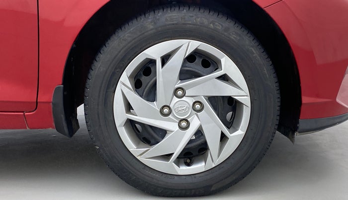 2020 Hyundai NEW I20 MAGNA 1.5 MT, Diesel, Manual, 54,062 km, Right Front Wheel