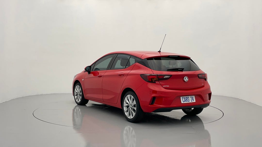 Left Back Diagonal (45- Degree) View