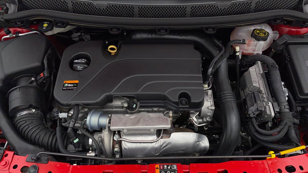 Open Bonnet (Engine)