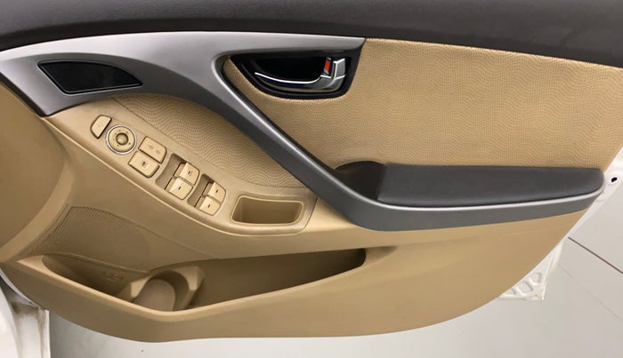 2014 Hyundai New Elantra 1.8 SX MT VTVT, Petrol, Manual, 21,460 km, Driver Side Door Panels Control