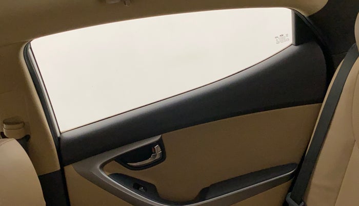 2014 Hyundai New Elantra 1.8 SX MT VTVT, Petrol, Manual, 21,460 km, Right rear window switch / handle - Switch/handle not functional