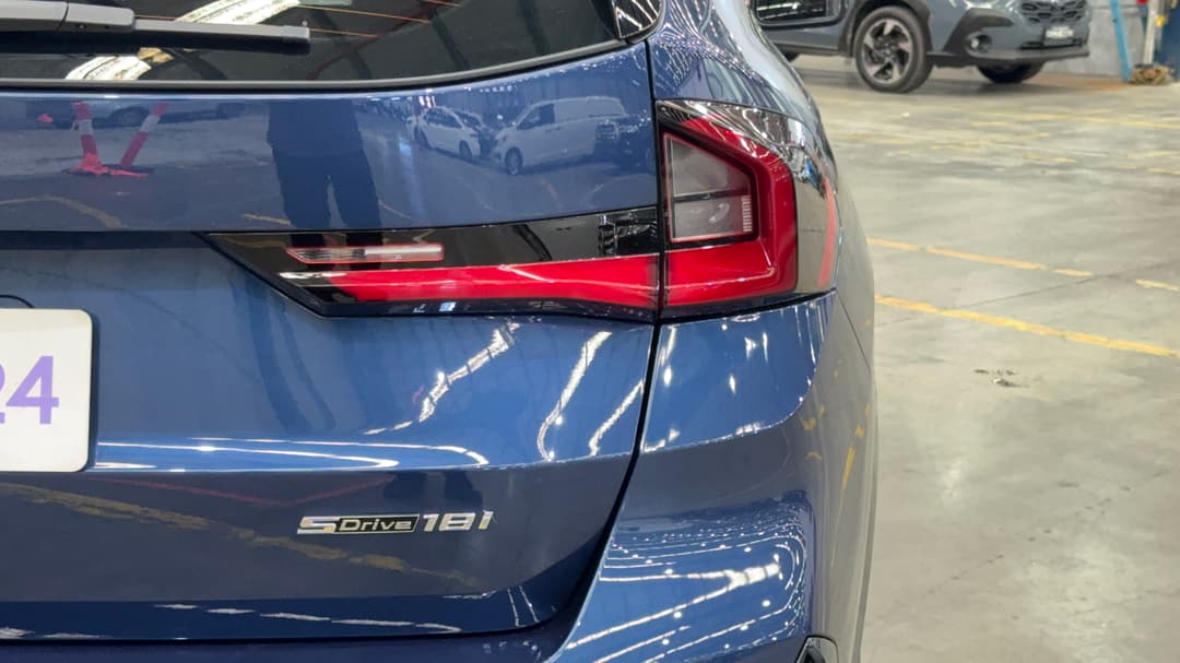 2023 BMW X1 sDrive18i, Automatic, 22618 km, Badge (Boot Right Side)