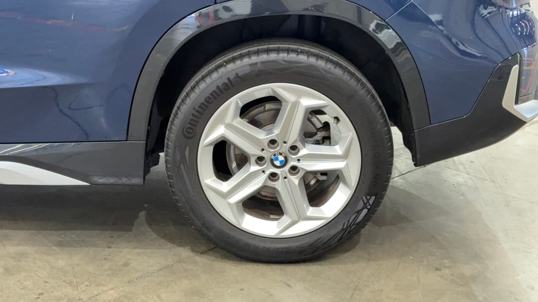 2023 BMW X1 sDrive18i, Automatic, 22618 km, Left Rear Wheel