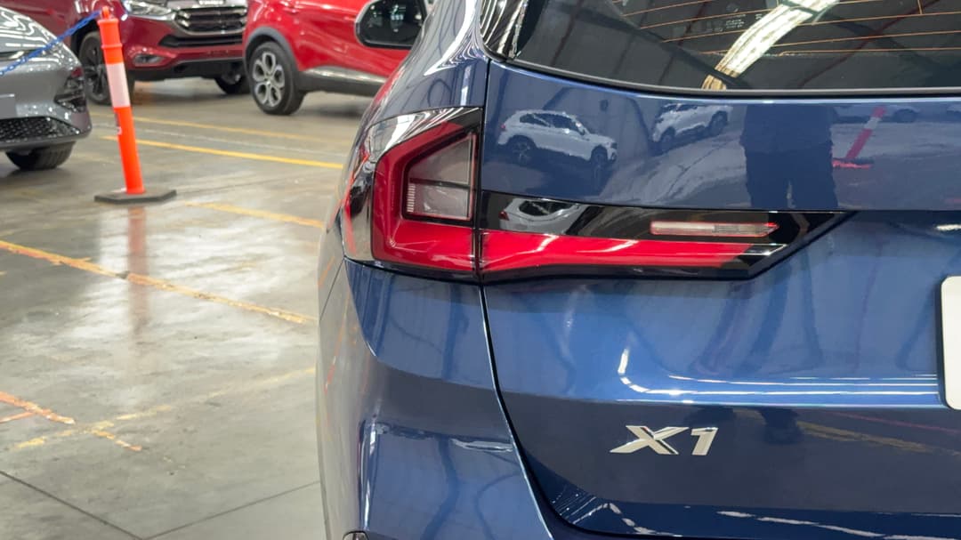 2023 BMW X1 sDrive18i, Automatic, 22618 km, Badge (Boot Left Side)