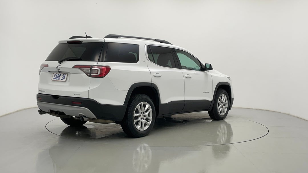 Right Back Diagonal (45- Degree) View