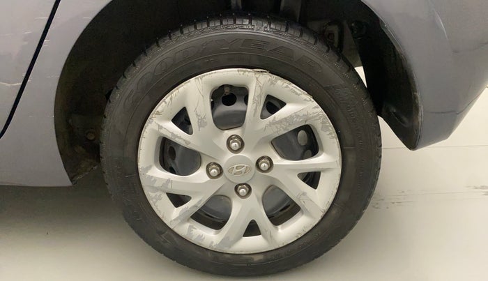 2018 Hyundai Grand i10 SPORTZ 1.2 KAPPA VTVT, Petrol, Manual, 32,331 km, Left Rear Wheel