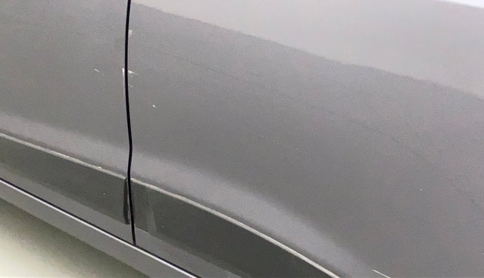 2018 Hyundai Grand i10 SPORTZ 1.2 KAPPA VTVT, Petrol, Manual, 32,331 km, Rear left door - Slightly dented