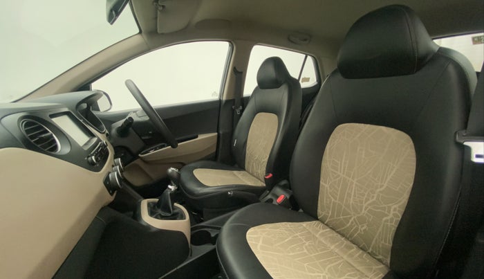 2018 Hyundai Grand i10 SPORTZ 1.2 KAPPA VTVT, Petrol, Manual, 32,331 km, Right Side Front Door Cabin