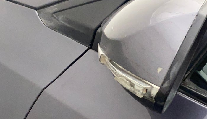 2018 Hyundai Grand i10 SPORTZ 1.2 KAPPA VTVT, Petrol, Manual, 32,331 km, Left rear-view mirror - Indicator light has minor damage
