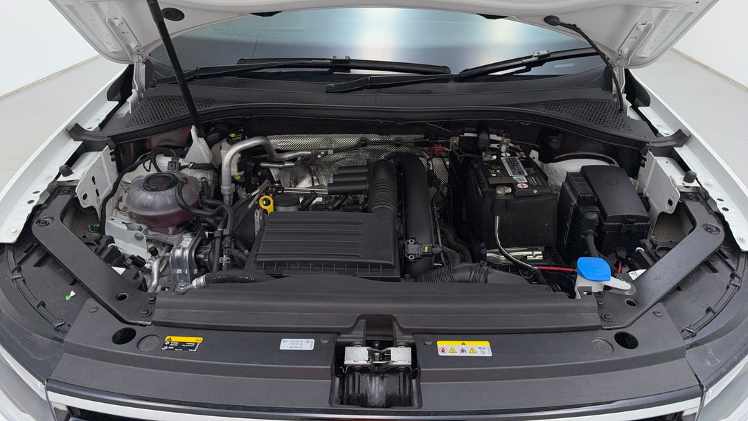 Open Bonnet (Engine)