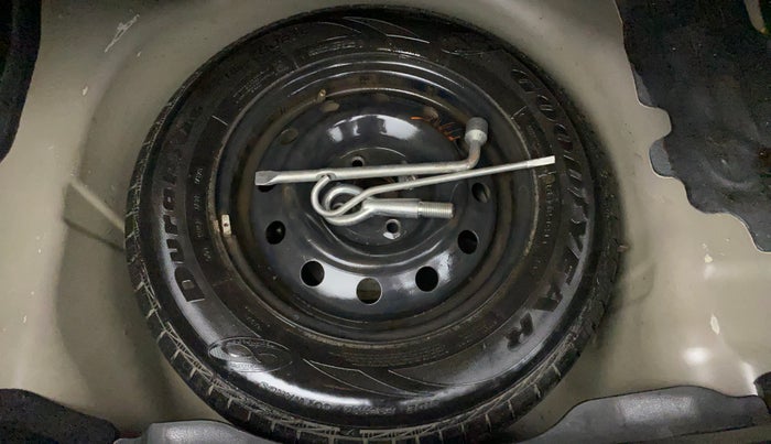 2014 Maruti Swift Dzire VXI, Petrol, Manual, 1,12,866 km, Spare Tyre