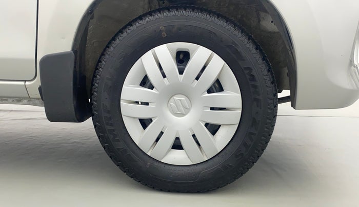 2019 Maruti Alto 800 LXI, Petrol, Manual, 3,017 km, Right Front Tyre