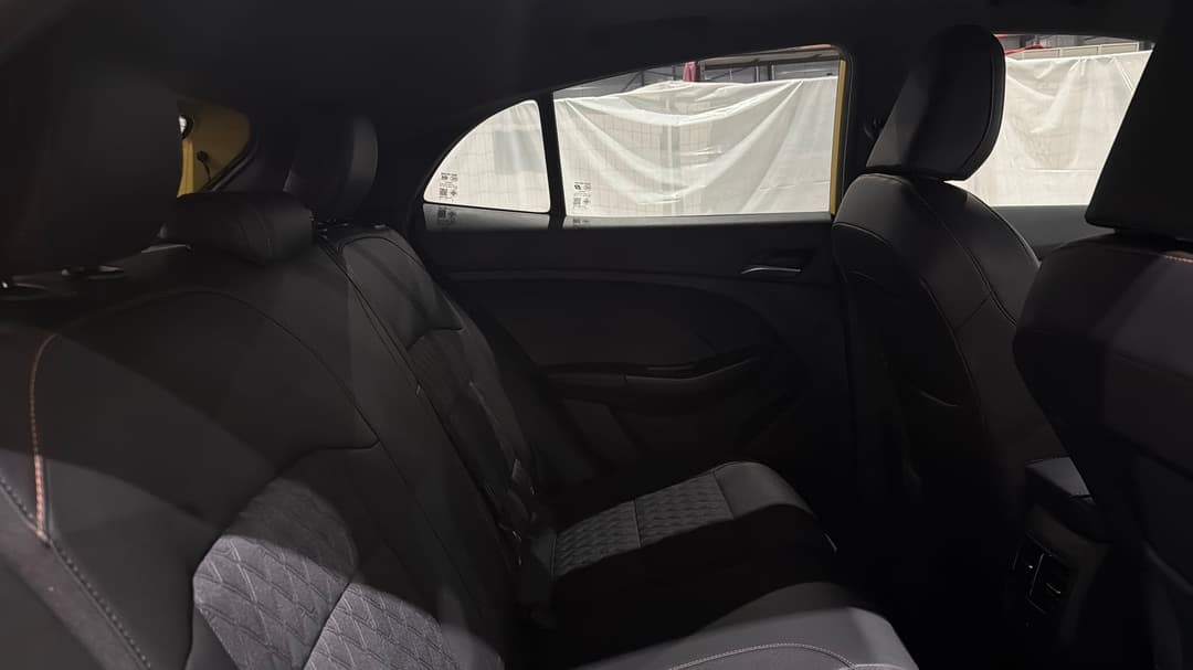 2025 MG Mg3 Essence, Automatic, 7446 km, Right Side Rear Door Cabin View