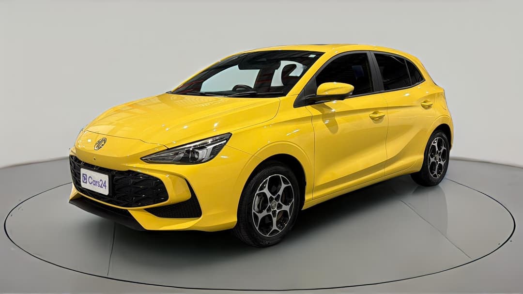 2025 MG Mg3 Essence, Automatic, 7446 km, Left Front Diagonal (45- Degree) View