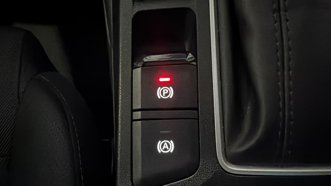 2025 MG Mg3 Essence, Automatic, 7446 km, Handbrake