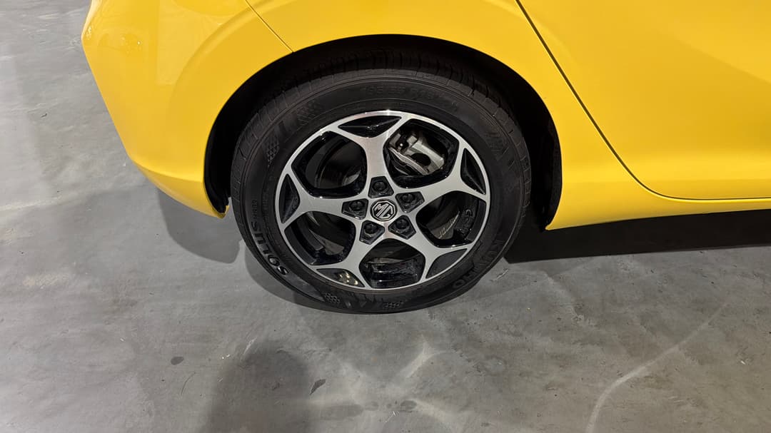 2025 MG Mg3 Essence, Automatic, 7446 km, Right Rear Wheel