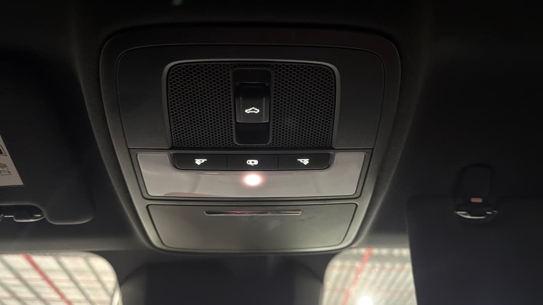 2025 MG Mg3 Essence, Automatic, 7446 km, On-Roof Controls/Sunglass holder