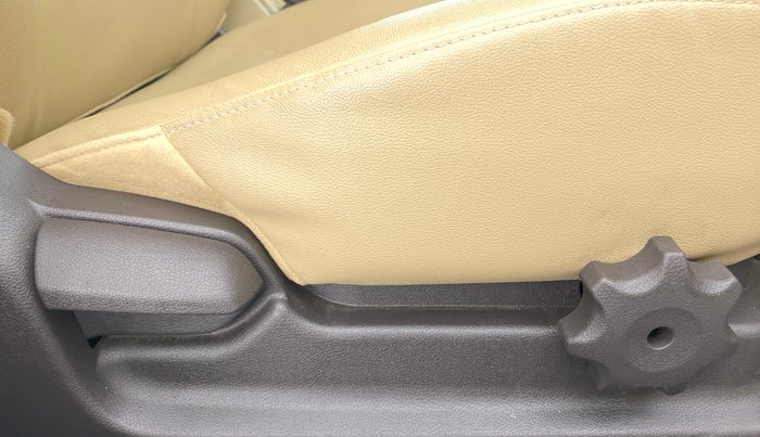 2017 Hyundai Verna 1.6 SX VTVT (O), Petrol, Manual, 4,832 km, Driver Side Adjustment Panel