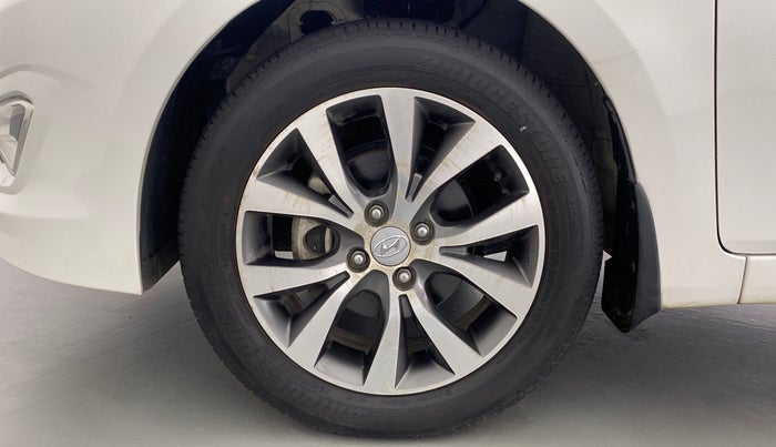 2017 Hyundai Verna 1.6 SX VTVT (O), Petrol, Manual, 4,832 km, Left Front Wheel
