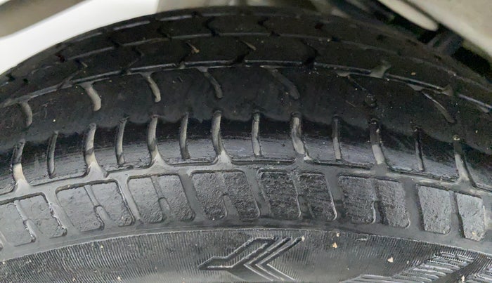 2017 Maruti Alto K10 VXI P, Petrol, Manual, 30,515 km, Right Rear Tyre Tread