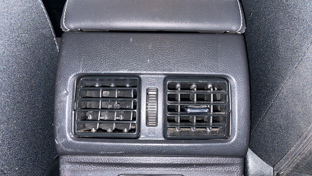 Rear A/C Vent