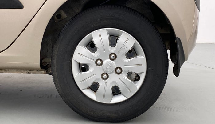 2010 Hyundai i10 MAGNA 1.2 KAPPA2, Petrol, Manual, 13,399 km, Left Rear Wheel