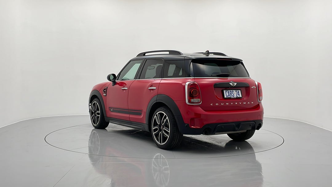 Left Back Diagonal (45- Degree) View