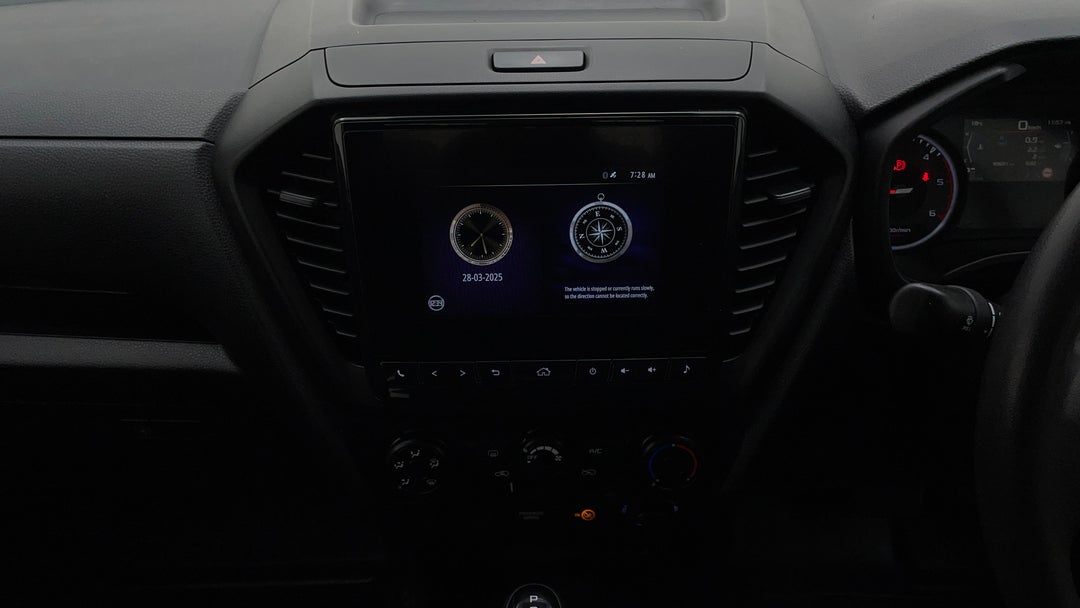 2021 Isuzu D-MAX Sx (4x4), Automatic, 99691 km, Center Console