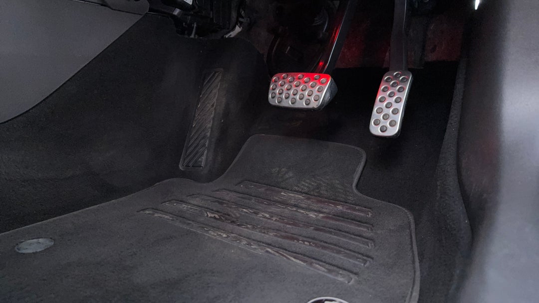 Pedals and Footmat
