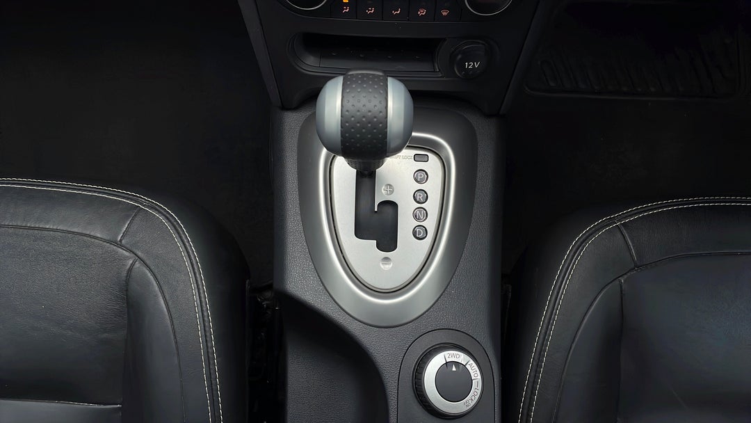 2012 Nissan Dualis +2 Ti (4x4), Automatic, 84151 km, Gear Lever 