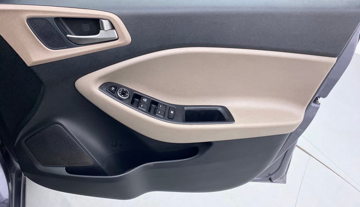 2018 Hyundai Elite i20 SPORTZ 1.2, Petrol, Manual, 55,720 km, Driver Side Door Panels Control