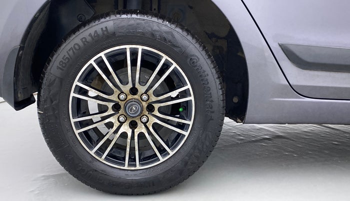 2018 Hyundai Elite i20 SPORTZ 1.2, Petrol, Manual, 55,720 km, Right Rear Wheel