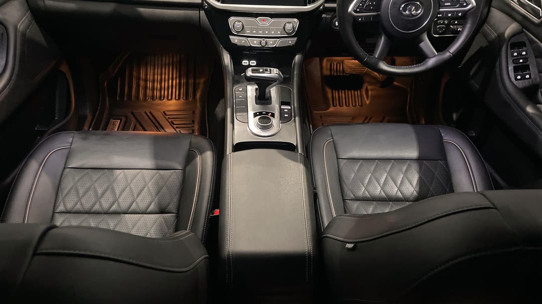 2023 GWM Ute Cannon Vanta (4x4), Automatic, 24433 km, Center Console