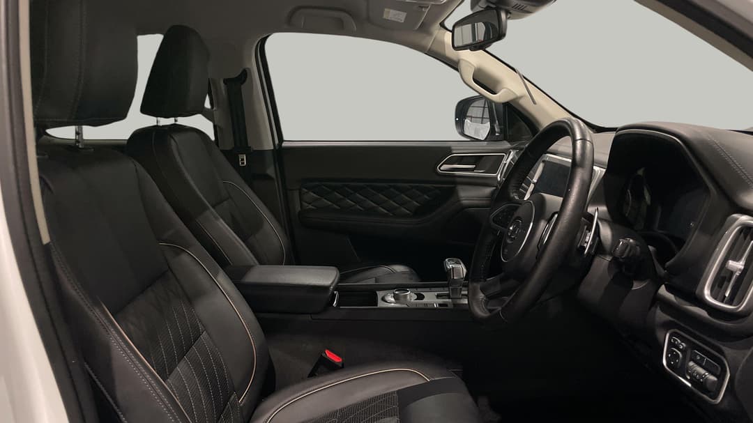 2023 GWM Ute Cannon Vanta (4x4), Automatic, 24433 km, Right Side Front Door Cabin View