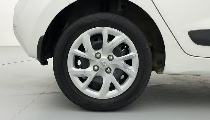 2018 Hyundai Grand i10 SPORTZ 1.2 KAPPA VTVT, Petrol, Manual, 31,164 km, Right Rear Wheel