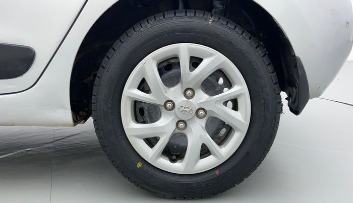 2017 Hyundai Grand i10 SPORTZ 1.2 KAPPA VTVT, Petrol, Manual, 92,995 km, Left Rear Wheel