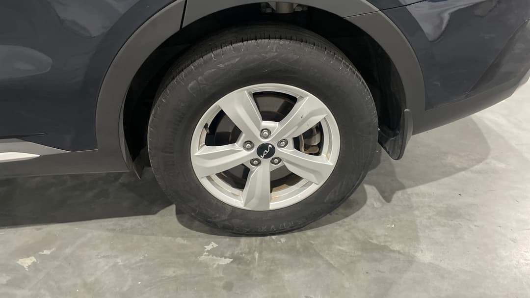 2023 Kia Sorento S 7 Seat, Automatic, 65693 km, Left Rear Wheel