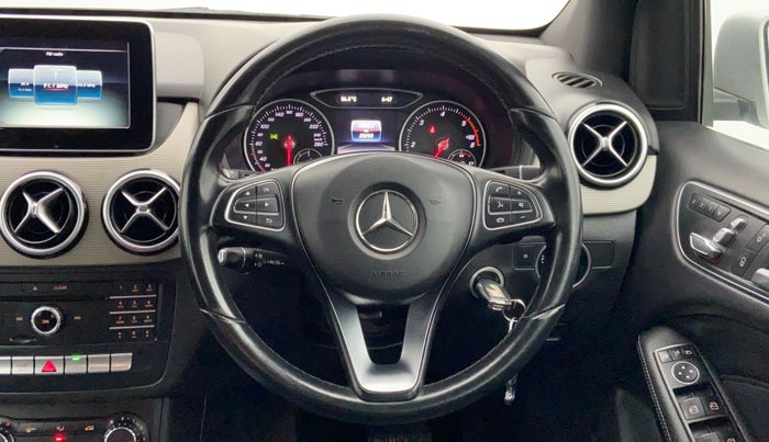 2016 Mercedes Benz B Class B200 CDI SPORT, Diesel, Automatic, 28,265 km, Steering Wheel Close Up