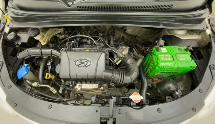 2012 Hyundai i10 ERA 1.1, Petrol, Manual, 1,04,035 km, Open Bonet