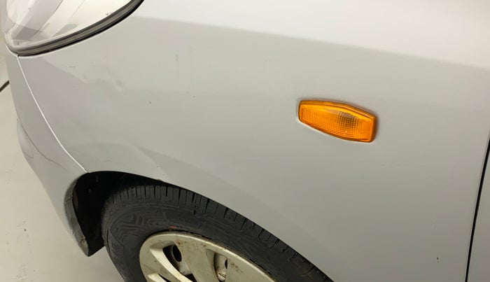 2012 Hyundai i10 ERA 1.1, Petrol, Manual, 1,04,035 km, Left fender - Slightly dented