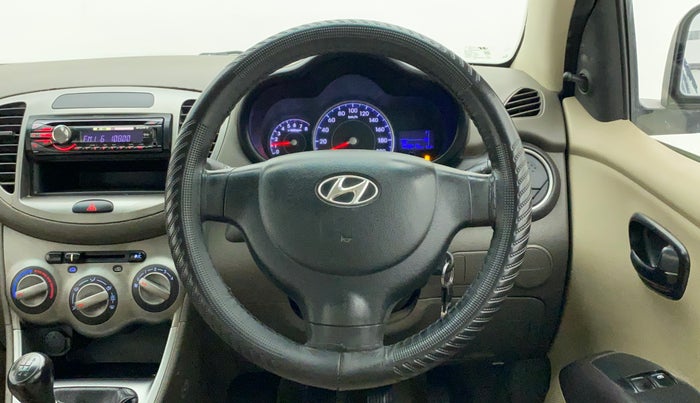 2012 Hyundai i10 ERA 1.1, Petrol, Manual, 1,04,035 km, Steering Wheel Close Up
