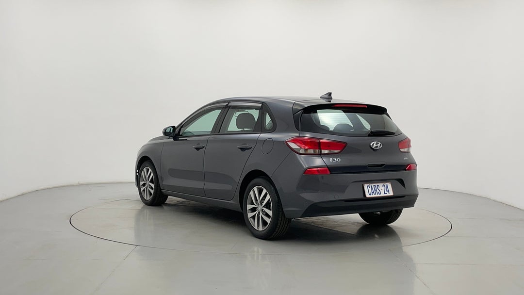 Left Back Diagonal (45- Degree) View