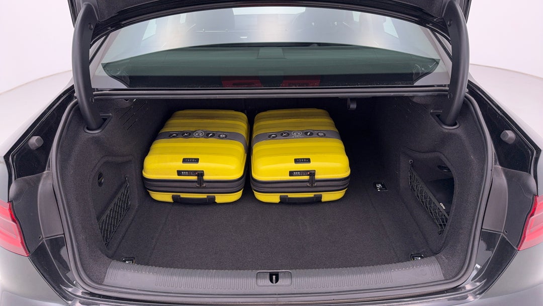 2019 Audi A4 1.4 Tfsi S Tronic S Line, Automatic, 45507 km, Boot Inside View with Luggage